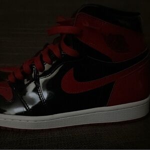 Brand new patent bred jordan 1s without box. Need to sell ASAP